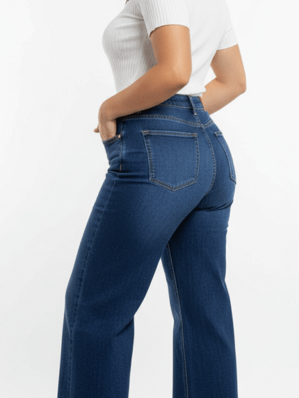 Wide-Leg Jeans