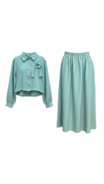 Ensemble chic deux pièces vert menthe avec boutons dorés Orkidia Fashion.