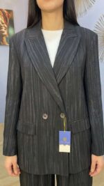 Ensemble Plissé Noir Anthracite – Le Comble de l'Élégance Moderne
