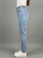 alys : le jean Évasé taille haute rétro chic