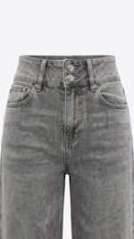 Pantalon Jean Gris – Coupe Droite et Style Urbain Moderne