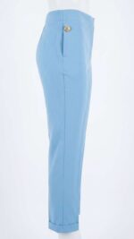 Pantalon Bleu Ciel – Élégance Fluide et Confort Absolu