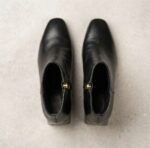 Bottines en Cuir Noir – Élégance Classique et Talon Carré