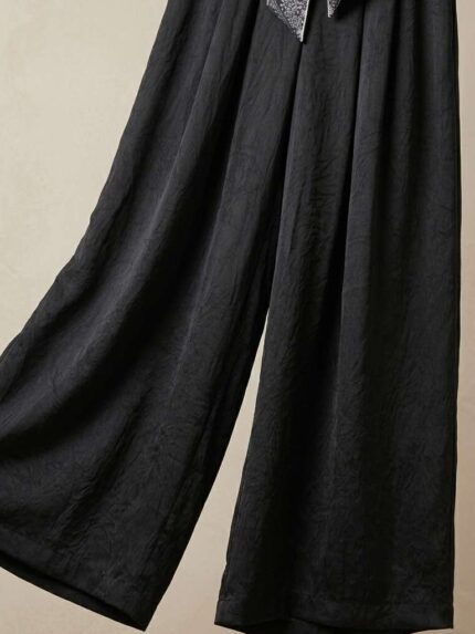 Pantalon Fluide Noir – Coupe Palazzo Texturée et Ceinture Foulard