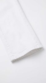 Jean Blanc Large – Coupe Wide-Leg et Style Moderne