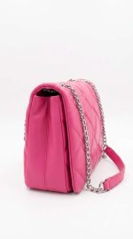 Sac Matelassé Rose Fuchsia – Un Style Couture et Audacieux