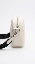 Sac Bandoulière Blanc – Design Urbain avec Mini Pochette Intégrée