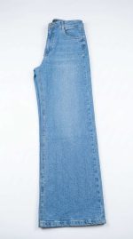 Jean large bleu classique – Le Basique Wide-Leg Incontournable