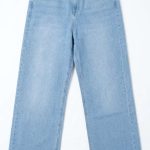 Jean Large Bleu Ciel – Coupe Droite et Confort Quotidien