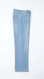 Jean Large Bleu Ciel – Coupe Droite et Confort Quotidien
