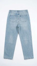 Jean Mom Bleu Clair – L'Esprit Vintage et Confort Absolu