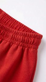 Pantalon Fluide Rouge – Confort Aérien et Couleur Vibrante