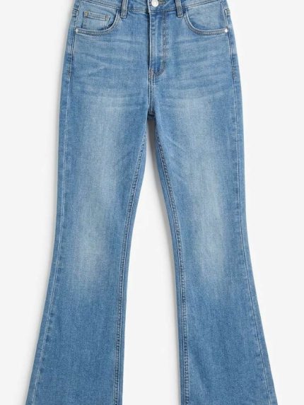Jean Flare Taille Haute – Allure Rétro-Chic et Fabrication Marocaine