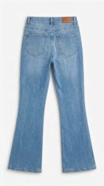 Jean Flare Taille Haute – Allure Rétro-Chic et Fabrication Marocaine