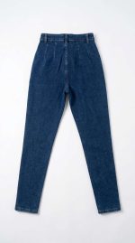 Jean Taille Haute Bleu Foncé – Coupe Structurée et Détails Élégants