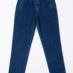 Jean Taille Haute Bleu Foncé – Coupe Structurée et Détails Élégants