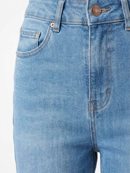 Jean Droit Bleu Clair – Coupe Straight et Basique Intemporel