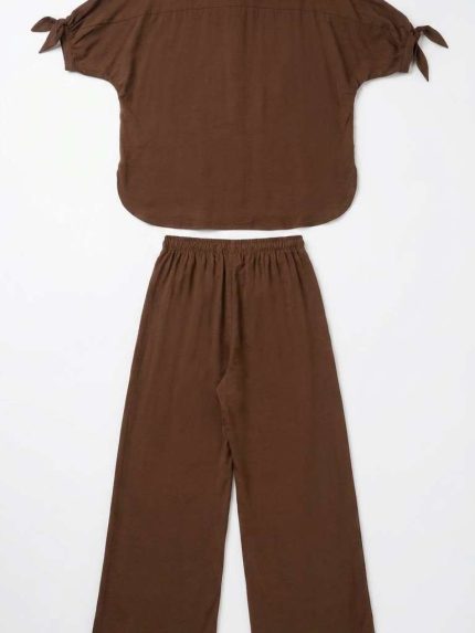 Ensemble Marron Deux Pièces – Charme Artisanal et Confort Estival