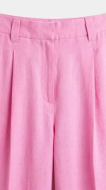 Pantalon Tailleur Rose – Élégance Structurée et Couleur Vibrante