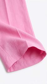 Pantalon Tailleur Rose – Élégance Structurée et Couleur Vibrante