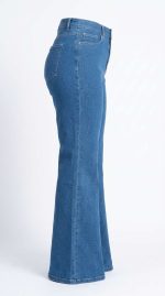 Jean Flare Bleu – Coupe Évasée et Allure Rétro-Chic