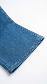 Jean Flare Bleu – Coupe Évasée et Allure Rétro-Chic