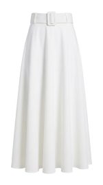 Jupe Blanche Évasée Ceinturée – L'Élégance Épurée pour vos Ensembles