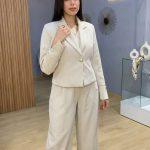 Ensemble Tailleur 3 Pièces Beige – L'Élégance Absolue et Chic Intemporel