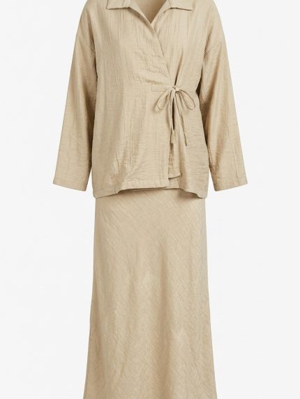 Ensemble 2 Pièces Femme Grand Taille : Chemise Croisée & Jupe Longue Beige Sable |