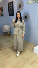 nsemble Deux Pièces Chic avec Veste Ceintrée et Jupe