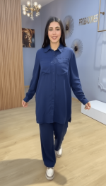 Ensemble Bleu Marine Deux Pièces – Élégance Modeste et Confort Quotidien