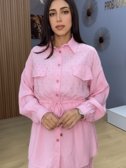 Ensemble Rose Deux Pièces – Élégance Scintillante et Charme Féminin