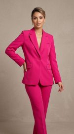 Ensemble Tailleur Femme : Blazer et Pantalon Fuchsia Vibrant | Orkidia Nador