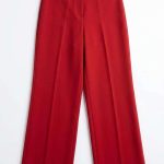 Élégance Écarlate : Pantalon Tailleur Rouge Intense