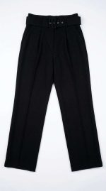 Élégance Intemporelle : Pantalon Noir Ceinturé