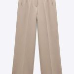 Élégance Beige : Le Pantalon Classique Indémodable