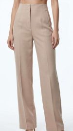 Élégance Beige : Le Pantalon Classique Indémodable – Image 4