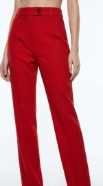 Élégance Rouge : Pantalon à Jambes Larges – Image 4