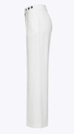 Élégance Croisée : Pantalon Blanc Structuré – Image 3