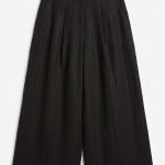 Élégance Intemporelle : Pantalon en Lin Noir