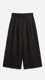Élégance Intemporelle : Pantalon en Lin Noir