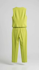 Ensemble Tailleur Gilet Vert Anis Deux Pièces – Audace Colorée et Chic Tendance