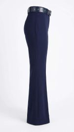 Élégance Marine : Pantalon Tailleur Ceinture Large – Image 3