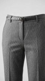 Élégance Discrète : Pantalon à Motif Prince de Galles – Image 4