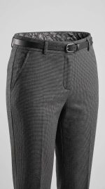 Élégance Discrète : Pantalon à Motif Prince de Galles – Image 5