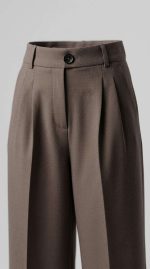Élégance Riviera : Pantalon Tailleur Beige – Image 5
