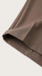 Élégance Riviera : Pantalon Tailleur Beige – Image 6