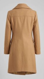 Manteau Camel Chic à Double Boutonnage | Orkidia Fashion – Image 2