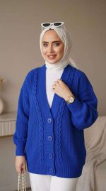Élégance Cobalt : Le Cardigan Rebecca – Image 4