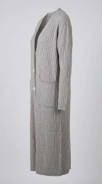 Élégance Texturée : Robe Tunique en Maille Douce – Image 3